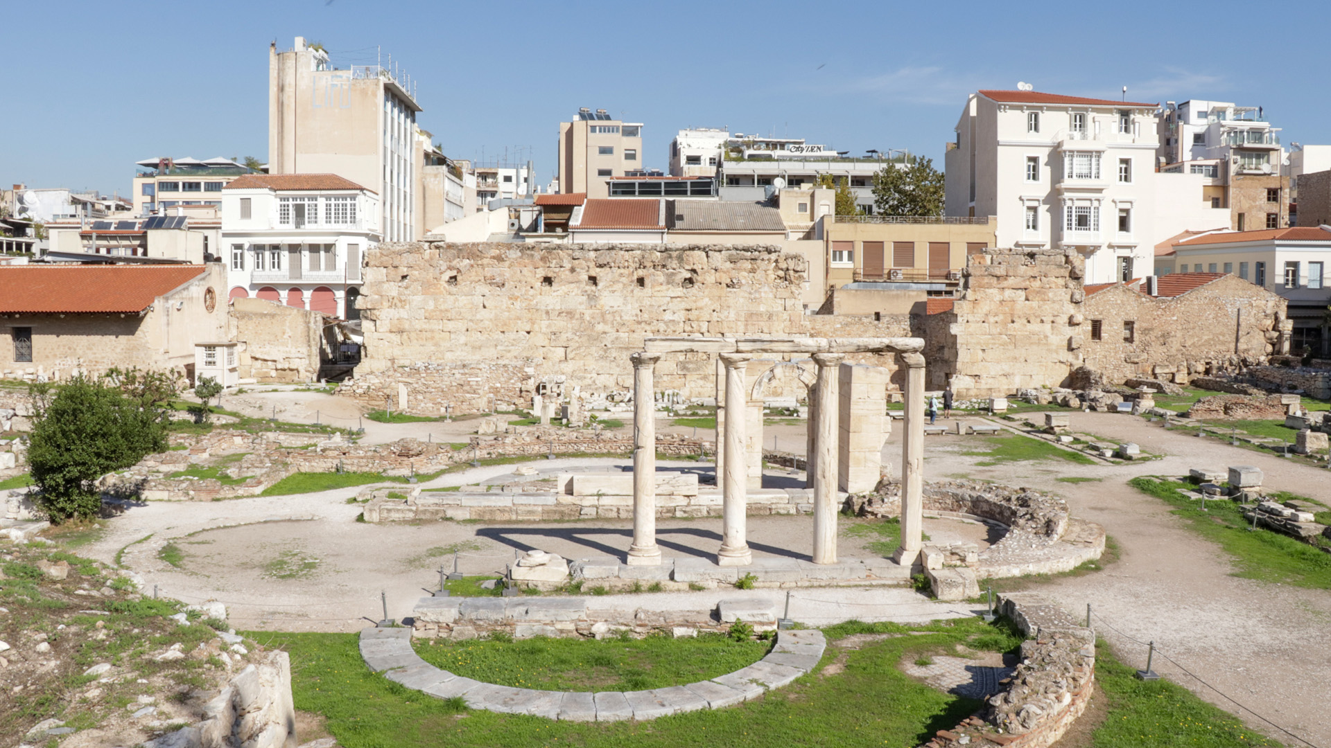 Greece by Pablo de Mello