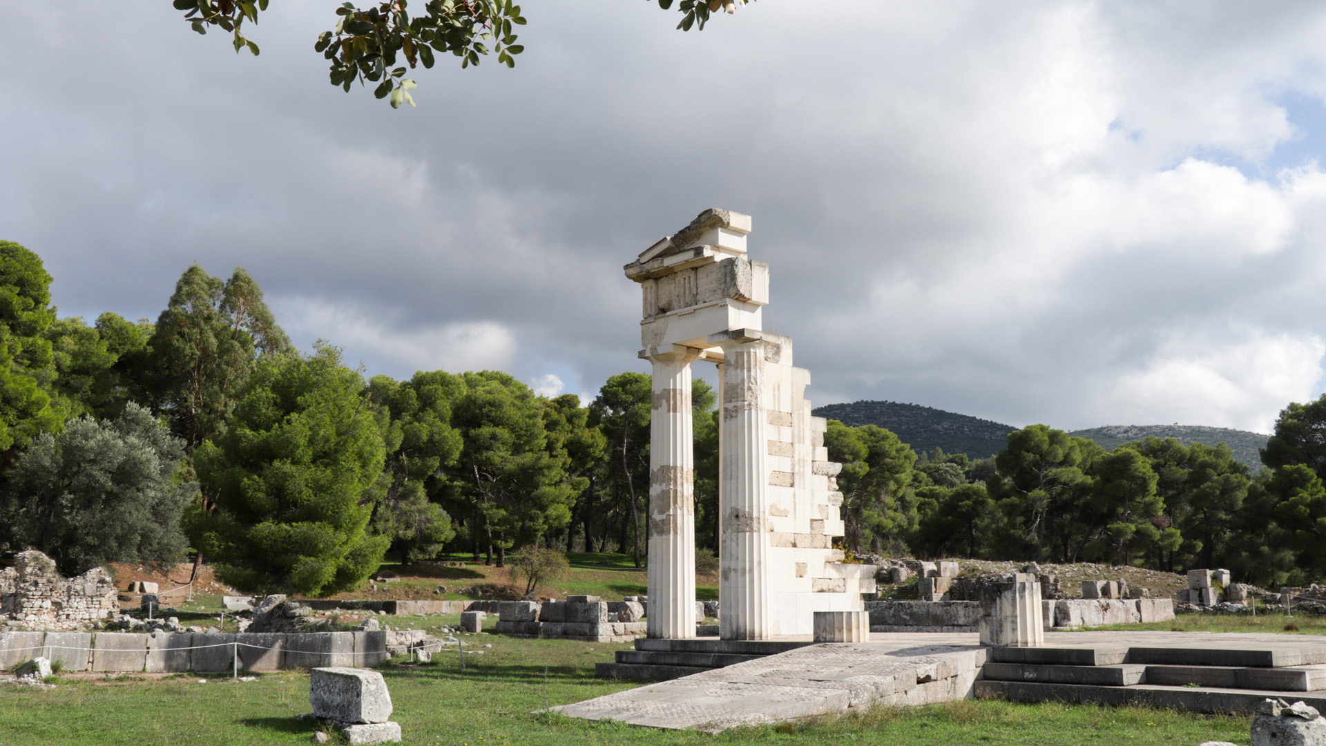 Greece by Pablo de Mello