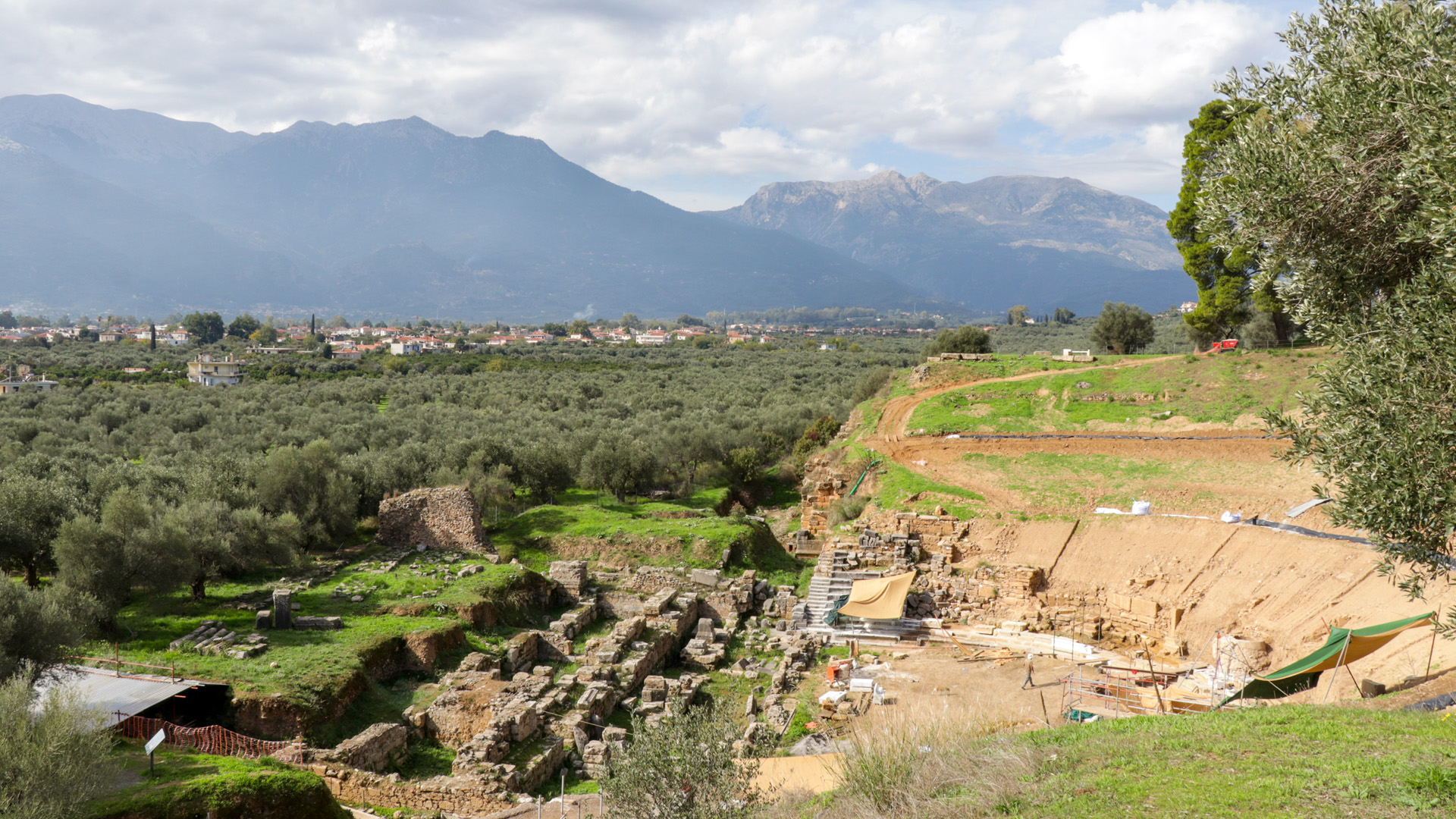 Greece by Pablo de Mello