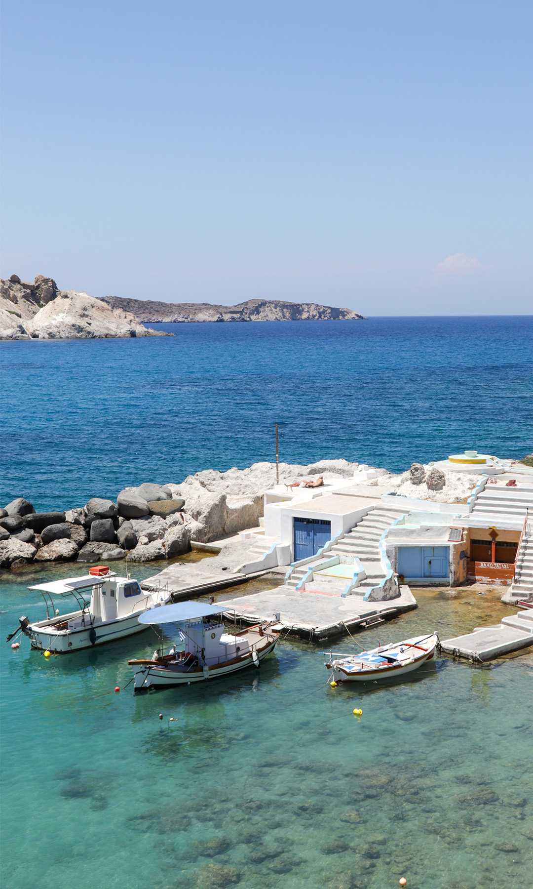 Milos photography by Pablo de Mello
